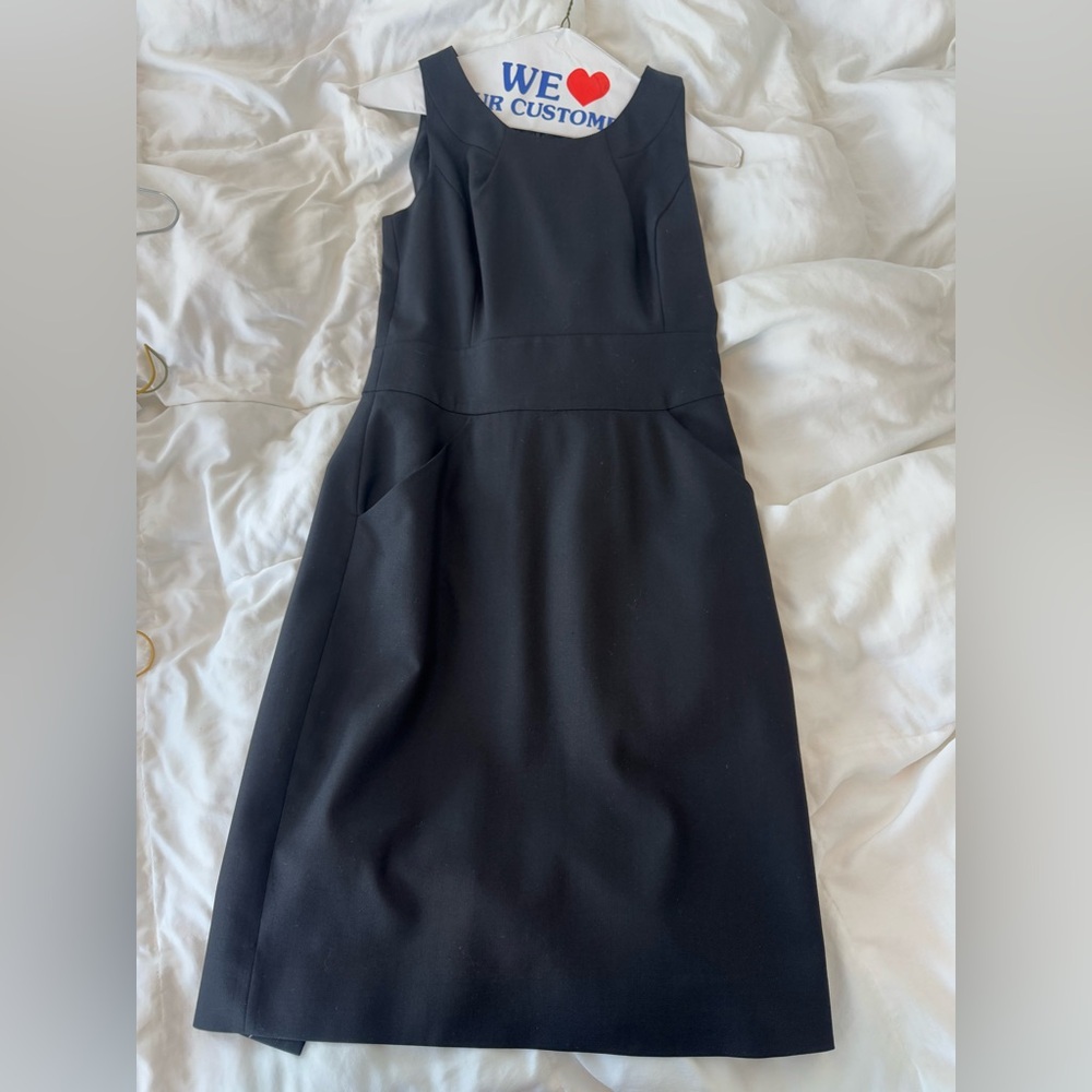 Elegant Black J Crew Sleeveless Dress with Pockets